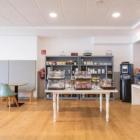 Hotel Alda Via Norte 2*